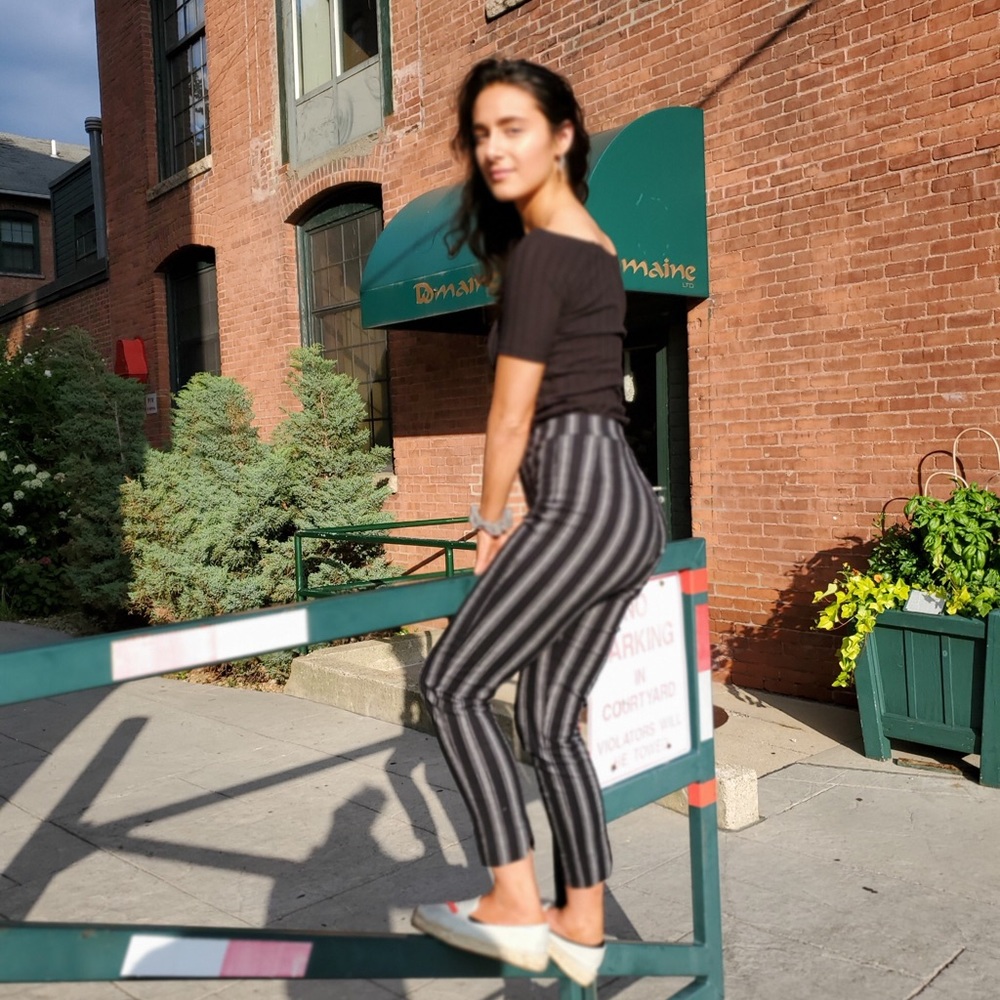2 Items or more 10% off , Juliana's Closet